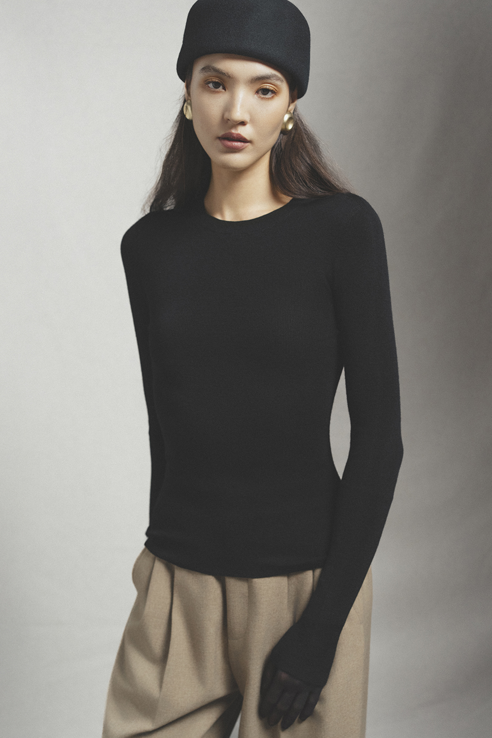 LORA SWEATER | BLACK