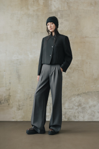 PF26 Look08